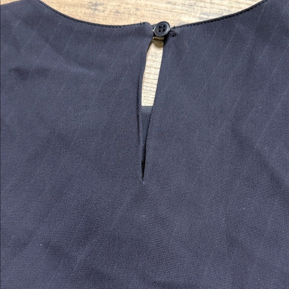 Emanuel Navy Blue Women's Top Size 12 / 46 - Picture 6 of 8